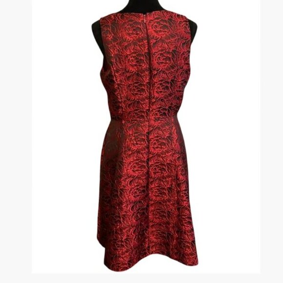 White House Black Market Red and Black Rose Motif Jacquard A-Line Dress 8 EUC - Picture 3 of 12